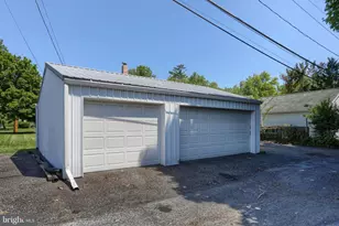 332 E Walnut St, Reading, PA 19607 - Photo 4