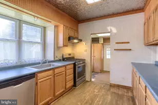 332 E Walnut St, Reading, PA 19607 - Photo 20