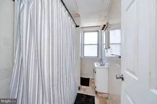 645 Lancaster Ave, Reading, PA 19611 - Photo 30