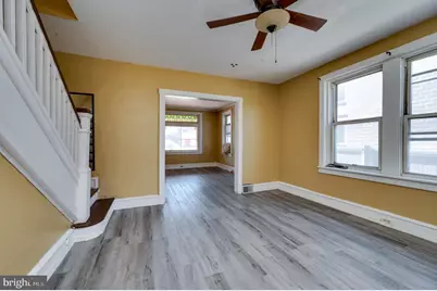 645 Lancaster Avenue, Reading, PA 19611 - Photo 12
