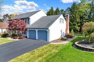 512 Thomas Pl, Reading, PA 19608 - Photo 4