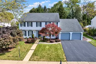 512 Thomas Pl, Reading, PA 19608 - Photo 2