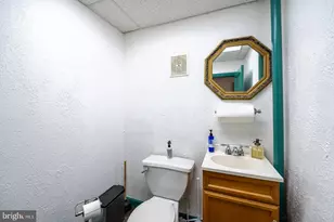 2212 Perkiomen Ave, Reading, PA 19606 - Photo 8
