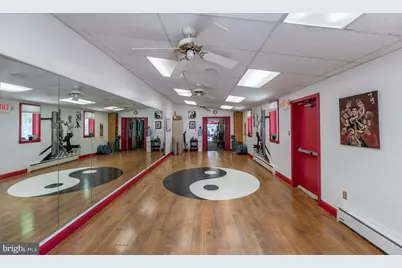 2212 Perkiomen Avenue, Reading, PA 19606 - Photo 18