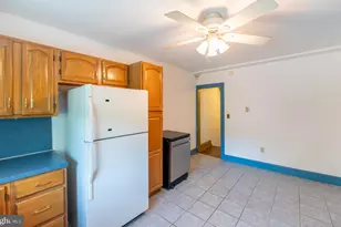 2212 Perkiomen Ave, Reading, PA 19606 - Photo 50