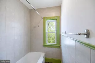 2212 Perkiomen Ave, Reading, PA 19606 - Photo 22