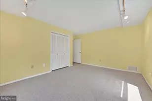 1375 Pershing Blvd, Reading, PA 19607 - Photo 16