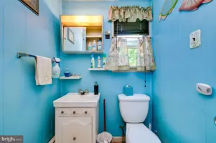 1137 E Main St, Douglassville, PA 19518 - Photo 12