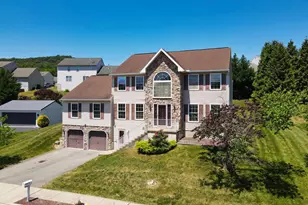 221 Longview Dr, Reading, PA 19608 - Photo 50