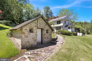 32 Furnace Run Rd, Boyertown, PA 19512 - Photo 8