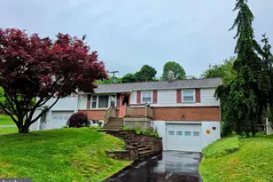 702 Frederick St, Reading, PA 19607 - Photo 1