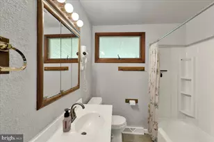 702 Frederick St, Reading, PA 19607 - Photo 16