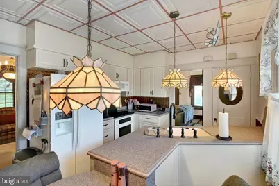 238 E Walnut Street, Reading, PA 19607 - Photo 10