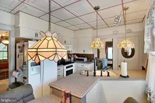 238 E Walnut St, Reading, PA 19607 - Photo 10