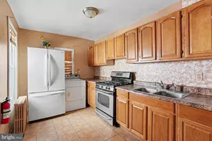 1105 Green St, Reading, PA 19604 - Photo 8