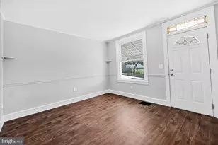 547 S 10th St, Reading, PA 19602 - Photo 8