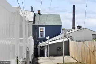 547 S 10th St, Reading, PA 19602 - Photo 30