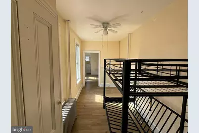 612 Locust Street, Reading, PA 19604 - Photo 6