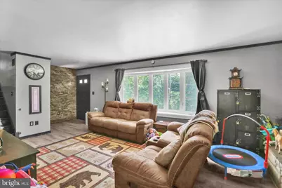 1907 Holly Road, Reading, PA 19602 - Photo 8
