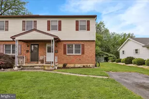 1206 Scott St, Reading, PA 19611 - Photo 2