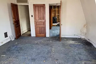 1058 N 11th St, Reading, PA 19604 - Photo 10