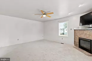 604 Farmingdale Dr, Douglassville, PA 19518 - Photo 30