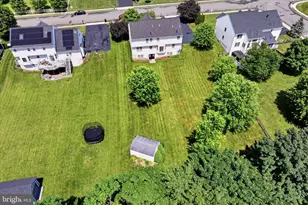 604 Farmingdale Dr, Douglassville, PA 19518 - Photo 44