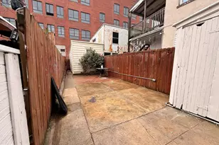 1136 N 10th St, Reading, PA 19604 - Photo 16