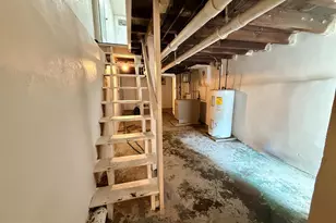 1136 N 10th St, Reading, PA 19604 - Photo 14