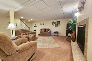 1120 Stonehenge Dr, Reading, PA 19606 - Photo 34