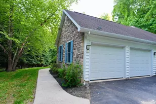 372 White Bear Rd, Birdsboro, PA 19508 - Photo 2