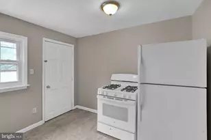 915 Culvert St, Reading, PA 19602 - Photo 8