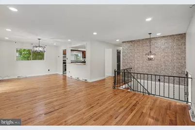 2400 Lindale Drive, Reading, PA 19609 - Photo 6