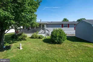 500 Caravelle Ln, Reading, PA 19606 - Photo 8