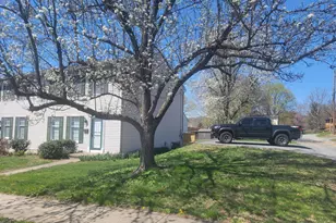 4 Adams St, Reading, PA 19606 - Photo 2