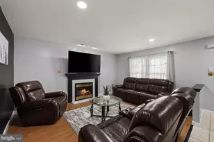 1013 Parkway Dr, Reading, PA 19605 - Photo 8