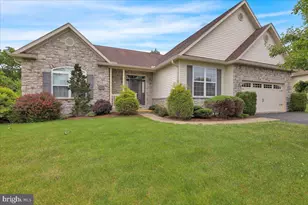 52 Harry Ave, Reading, PA 19607 - Photo 2