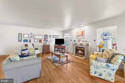 1032 Ithica, Reading, PA 19605 - Photo 6