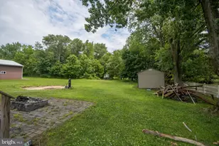 1417 Old Airport Rd, Douglassville, PA 19518 - Photo 14