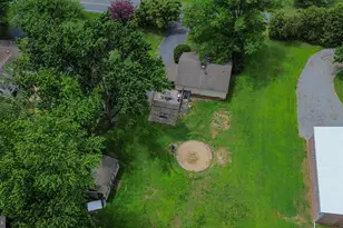 1417 Old Airport Rd, Douglassville, PA 19518 - Photo 6