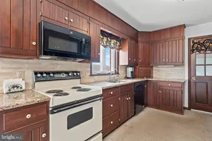 350 Big Spring Rd, Robesonia, PA 19551 - Photo 16