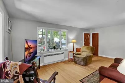 4308 5th Avenue, Temple, PA 19560 - Photo 6