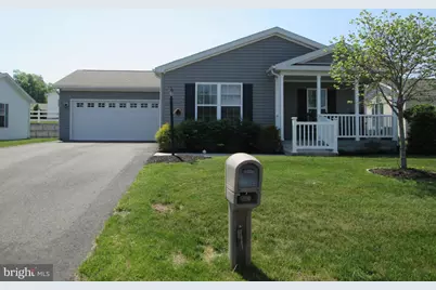 22 Finch Drive N, Bechtelsville, PA 19505 - Photo 2