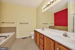 204 Ridgeview Dr, Morgantown, PA 19543 - Photo 18