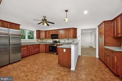 2 Wyndham Hill Drive, Reading, PA 19606 - Photo 8