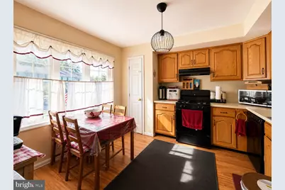 2809 Knoll Way, Sinking Spring, PA 19608 - Photo 6