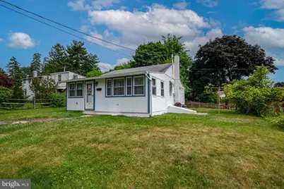 1904 Elizabeth Avenue, Reading, PA 19605 - Photo 1