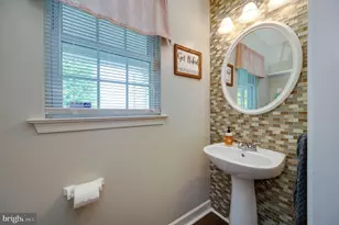 425 Sensen Rd, Wernersville, PA 19565 - Photo 22