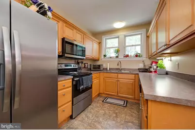719 N Temple Bl, Temple, PA 19560 - Photo 16