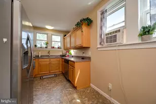 719 N Temple Bl, Temple, PA 19560 - Photo 14